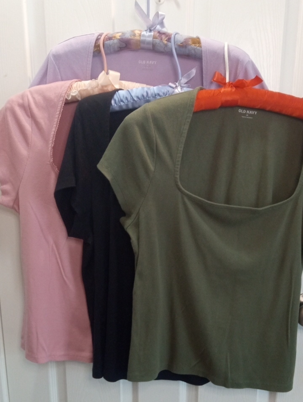 OLD NAVY T-SHIRTS BUNDLE/4